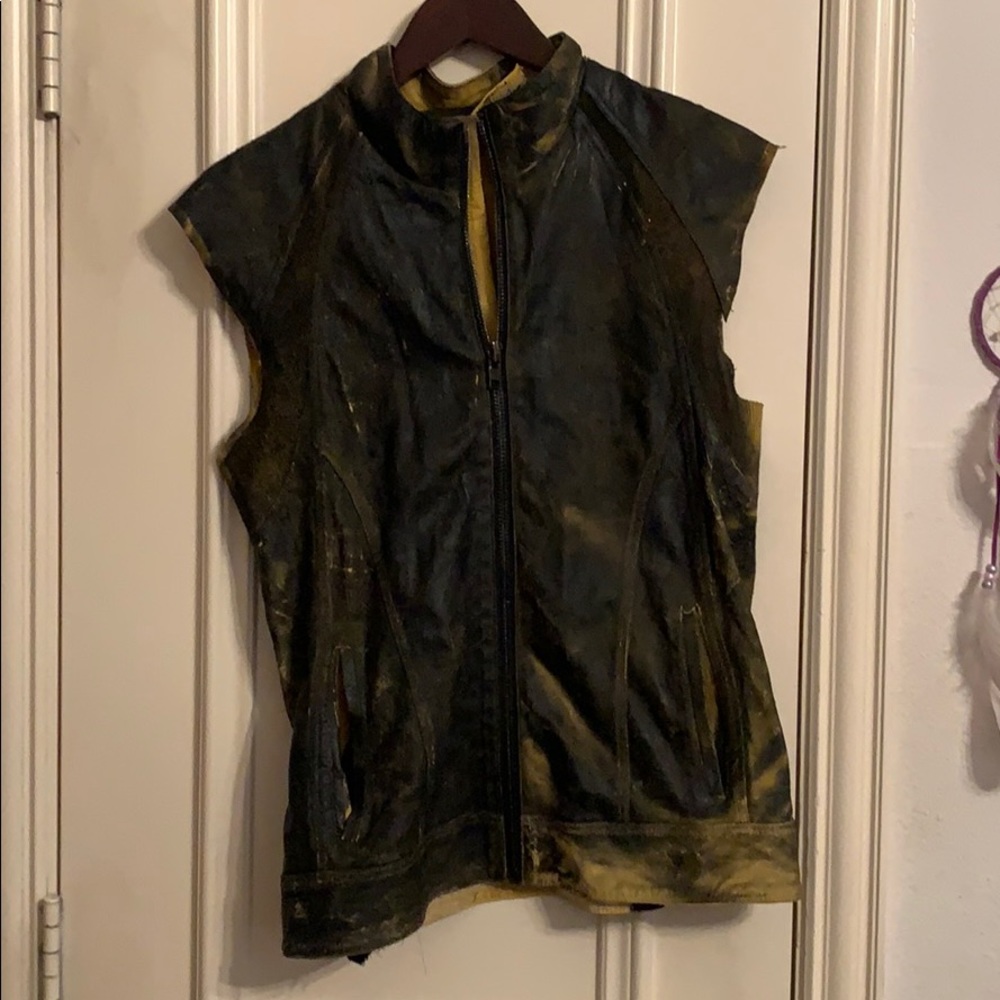 Skingraft Distressed Vest Black Gold